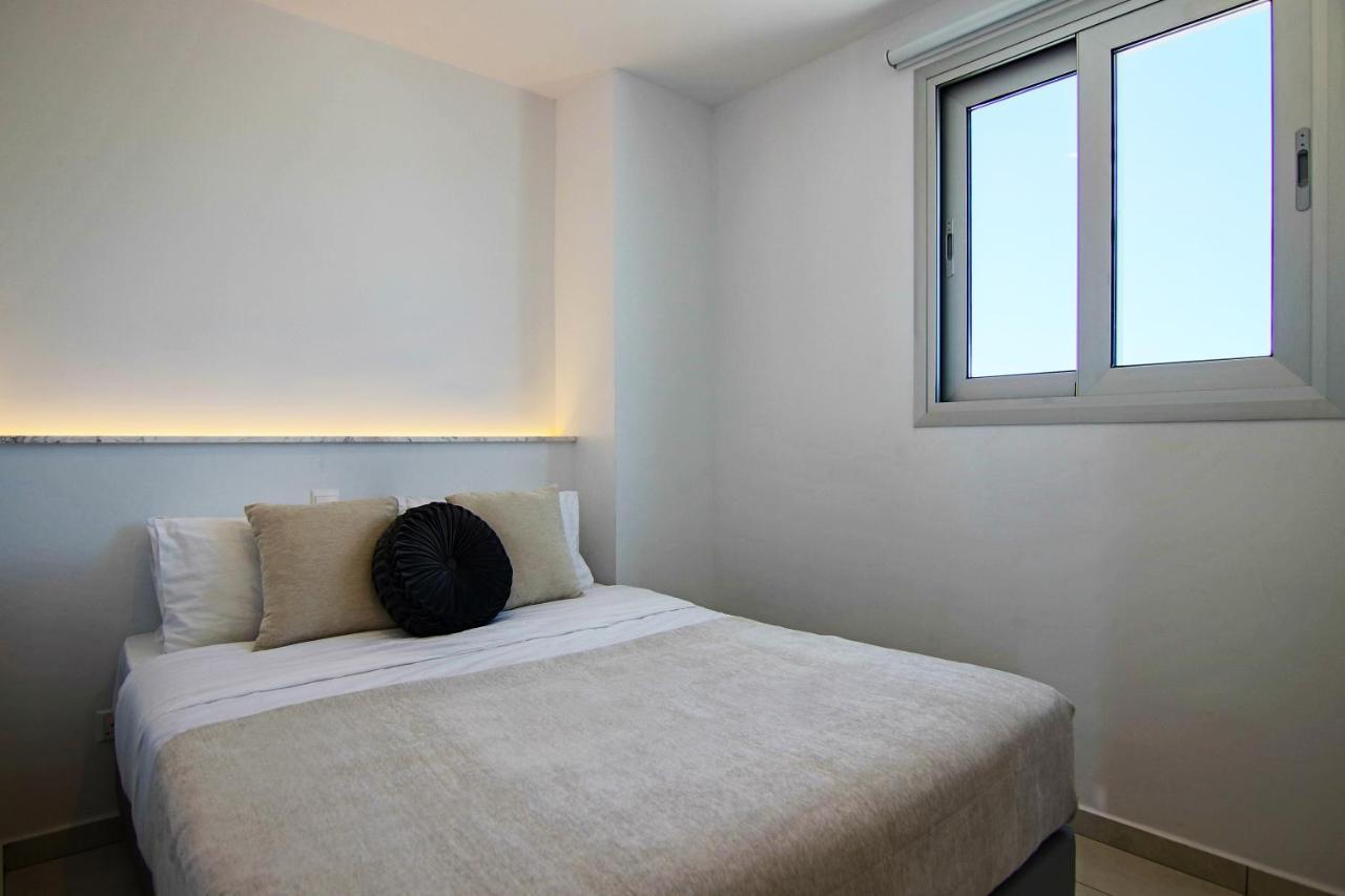 شقة Phaedrus Living - Seaside Executive Flat Harbour 203 بافوس المظهر الخارجي الصورة